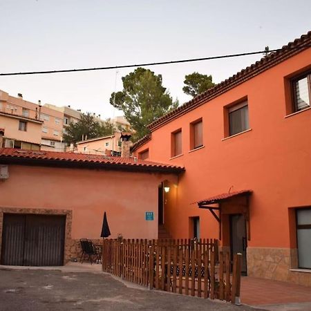 El Vinilo. Aparcamiento Exterior Gratuito Apartment Teruel Bagian luar foto