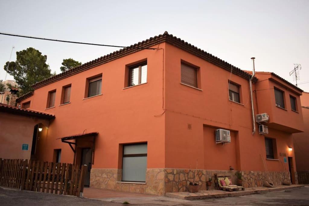 El Vinilo. Aparcamiento Exterior Gratuito Apartment Teruel Bagian luar foto