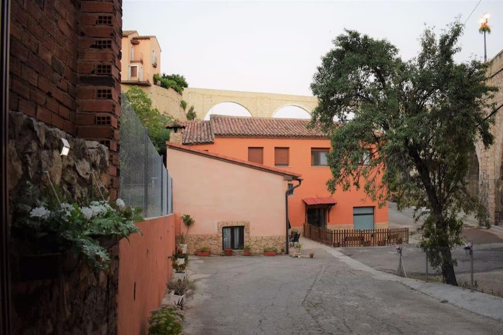 El Vinilo. Aparcamiento Exterior Gratuito Apartment Teruel Bagian luar foto