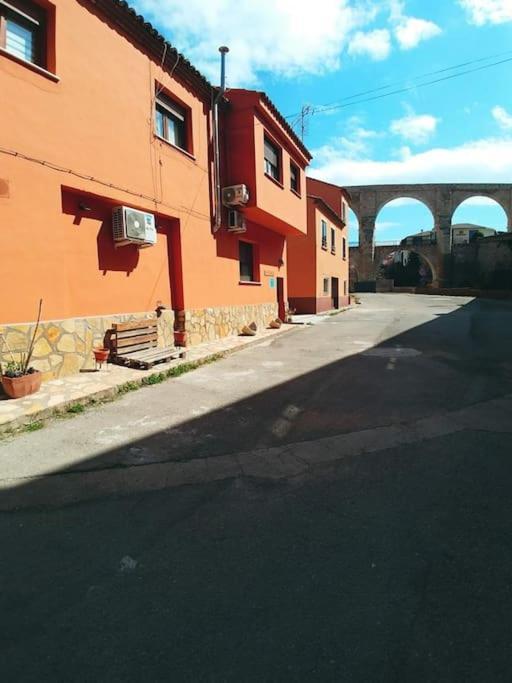 El Vinilo. Aparcamiento Exterior Gratuito Apartment Teruel Bagian luar foto